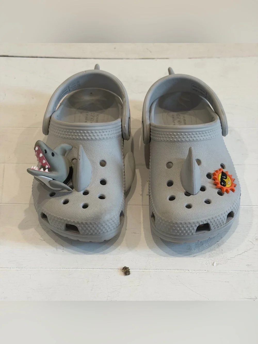 CROCS Kids' Light Gray Shark & Sun Clogs